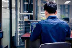 Attālinātā datorpalīdzība Izmantojam AnyDesk